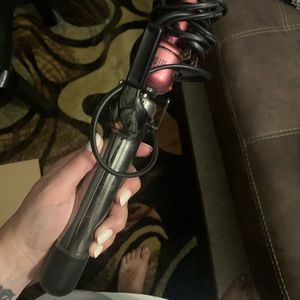 Hot tools 1.5 inch curling iron